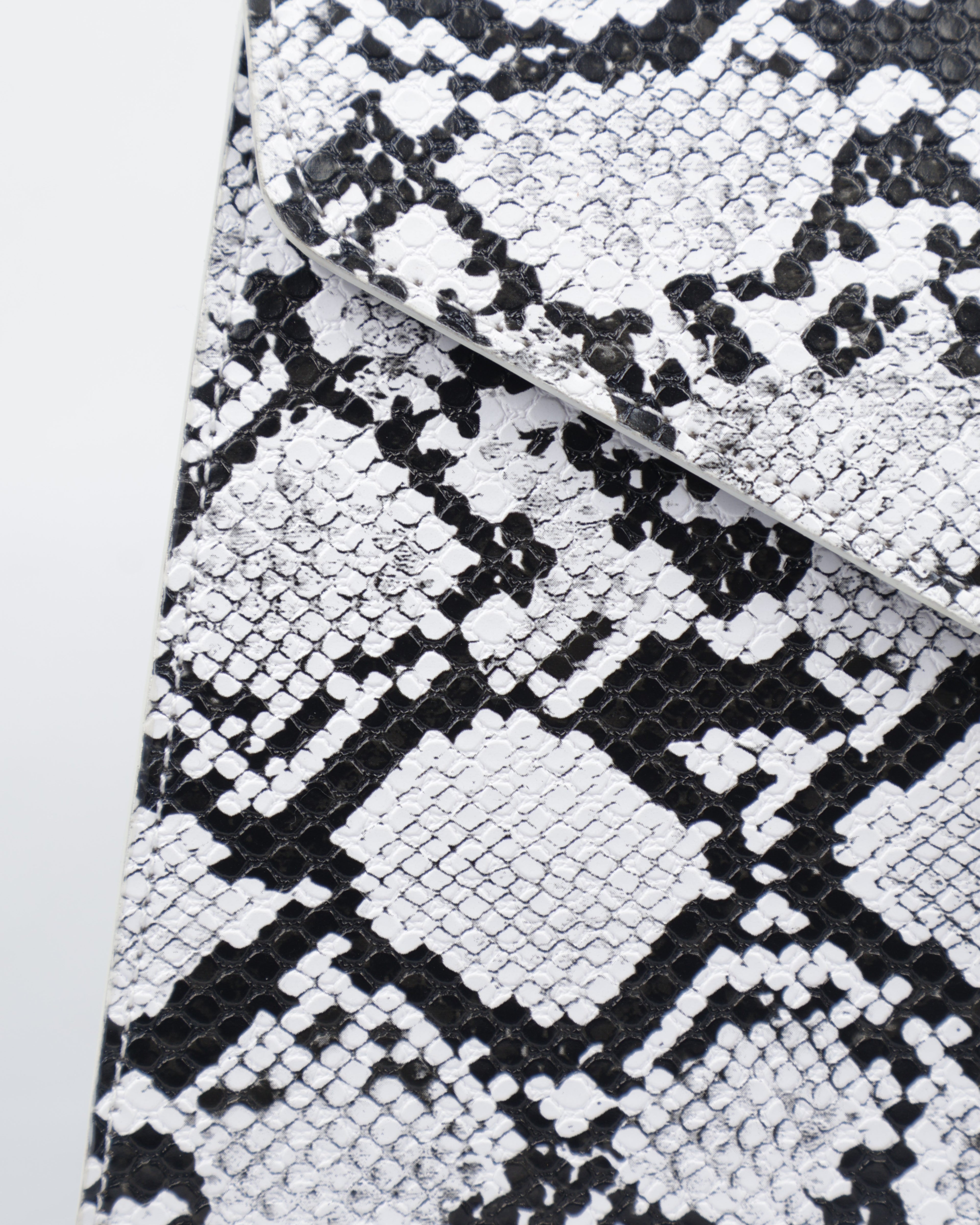 Hybricá Clássique White Python - Small